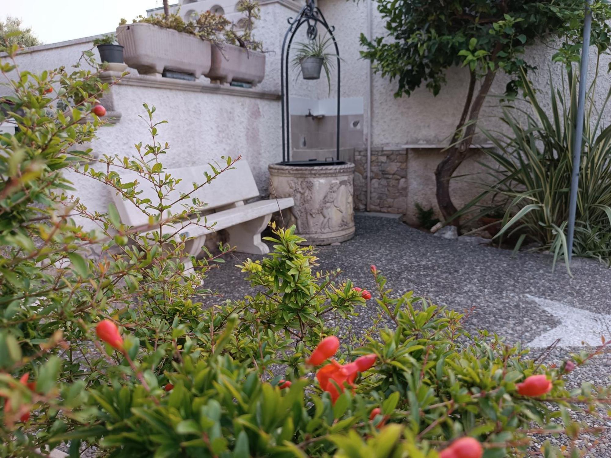 Il Giardino Di Sofia Charm And Comfort Apartment Торе дел'Орсо Екстериор снимка